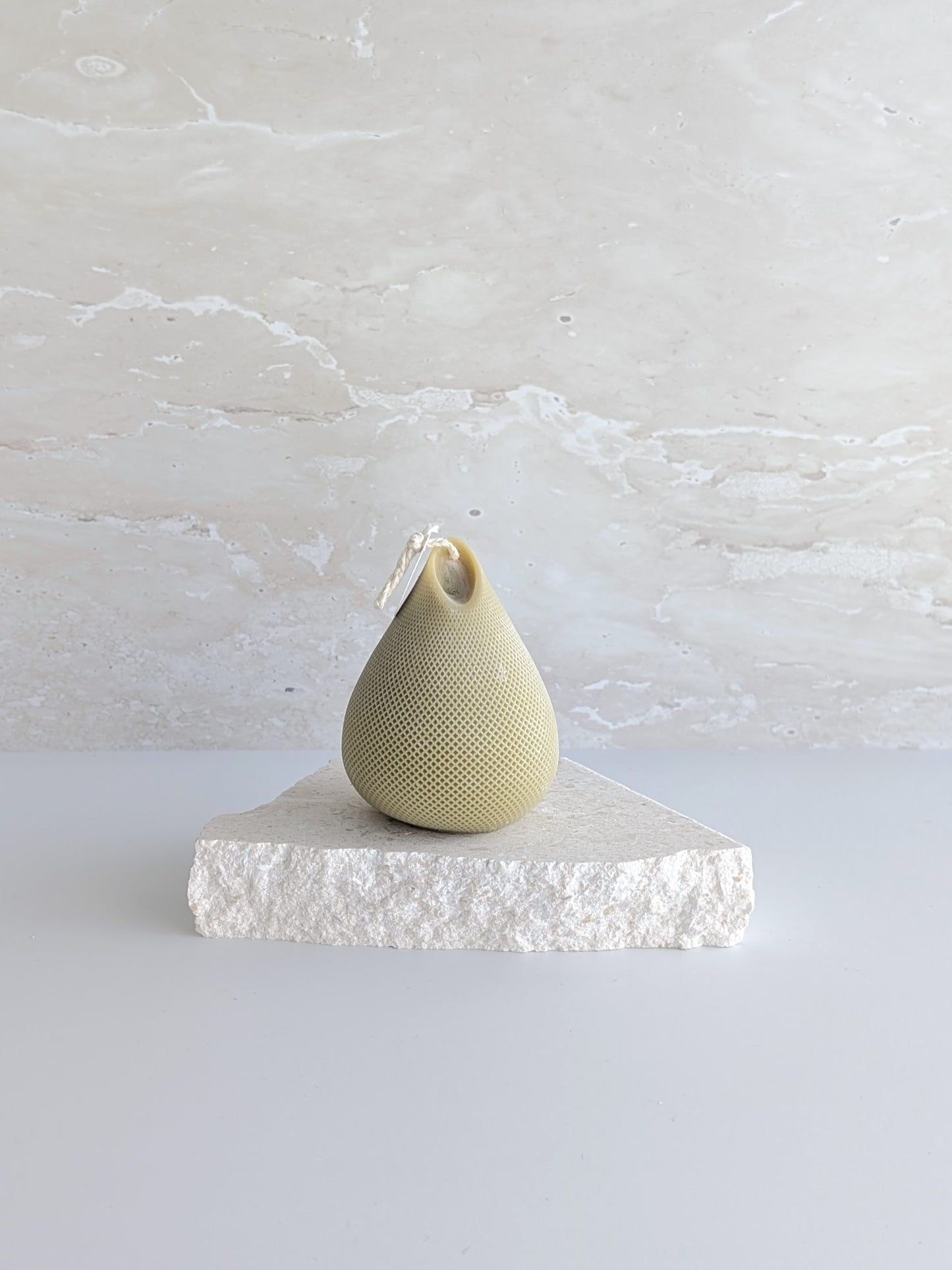 Raindrop candle