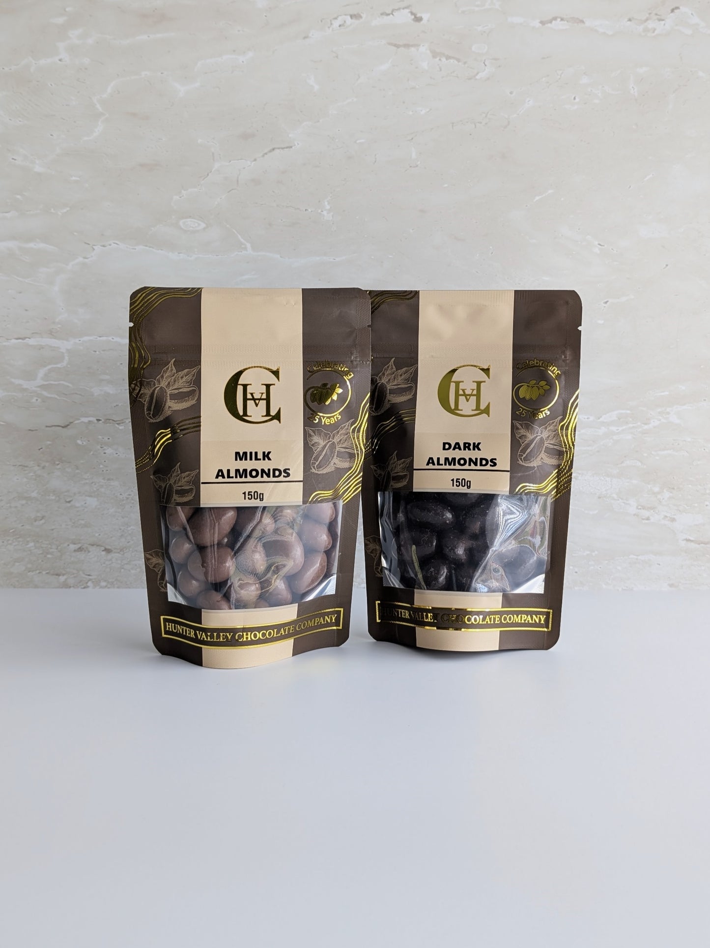Chocolate Almonds 150g