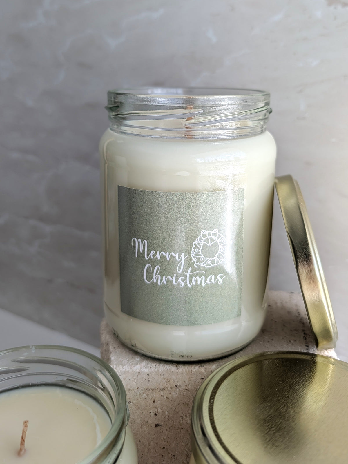 Merry Christmas Signature Candle 700g